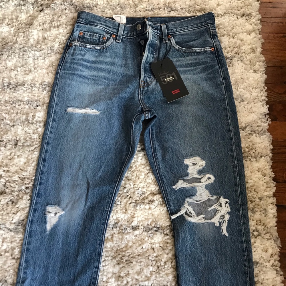 Levi’s 501‎ Distressed Skinny Jeans - Picture 4 of 7